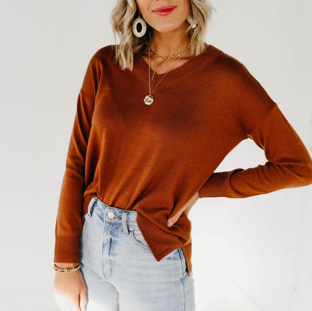 Rust/Brown Lightweight V neck Sweater - Picture 8 of 9
